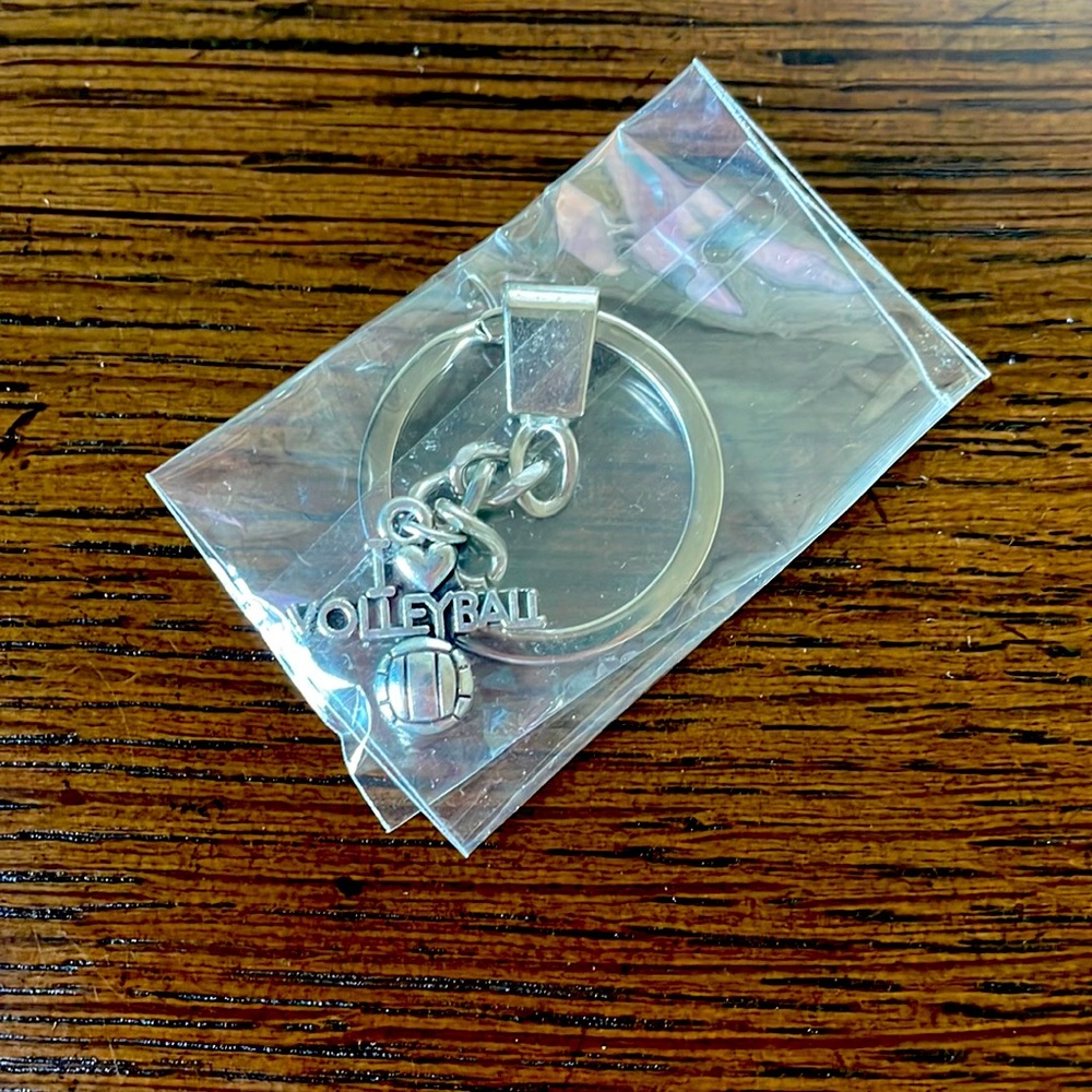 i love volleyball keychain